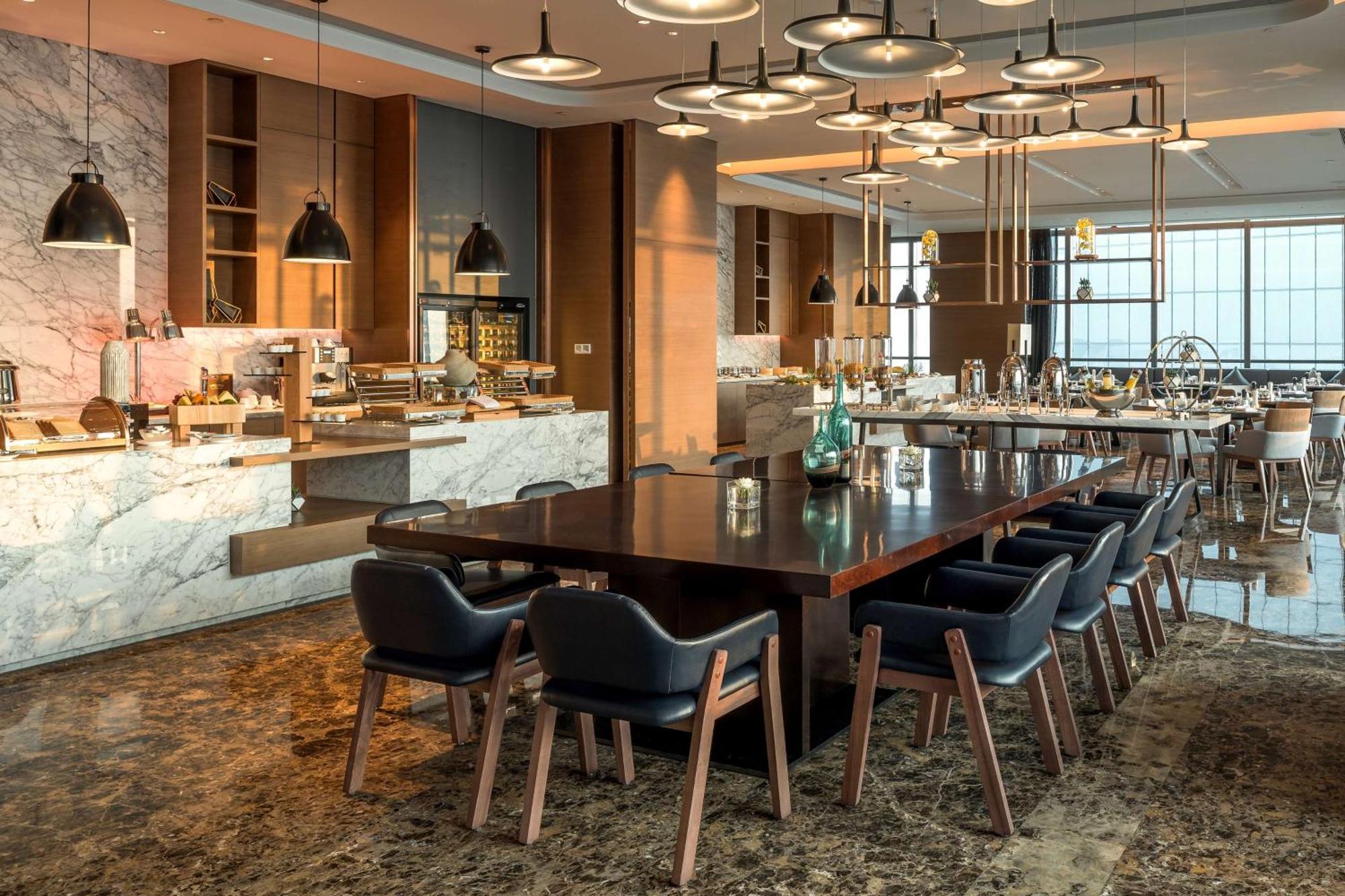 Hilton Jinan South Hotel & Residences Exterior photo