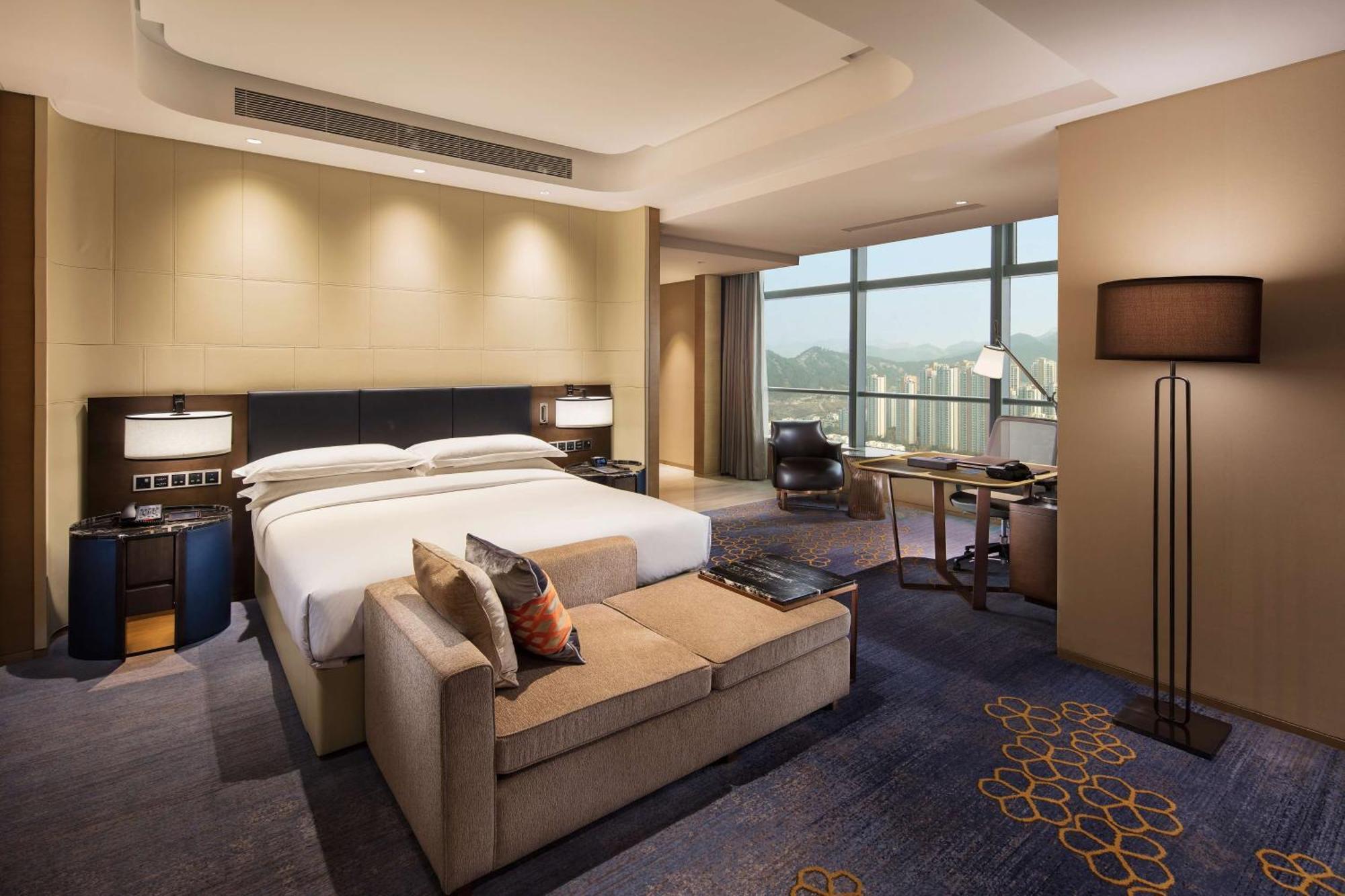 Hilton Jinan South Hotel & Residences Exterior photo