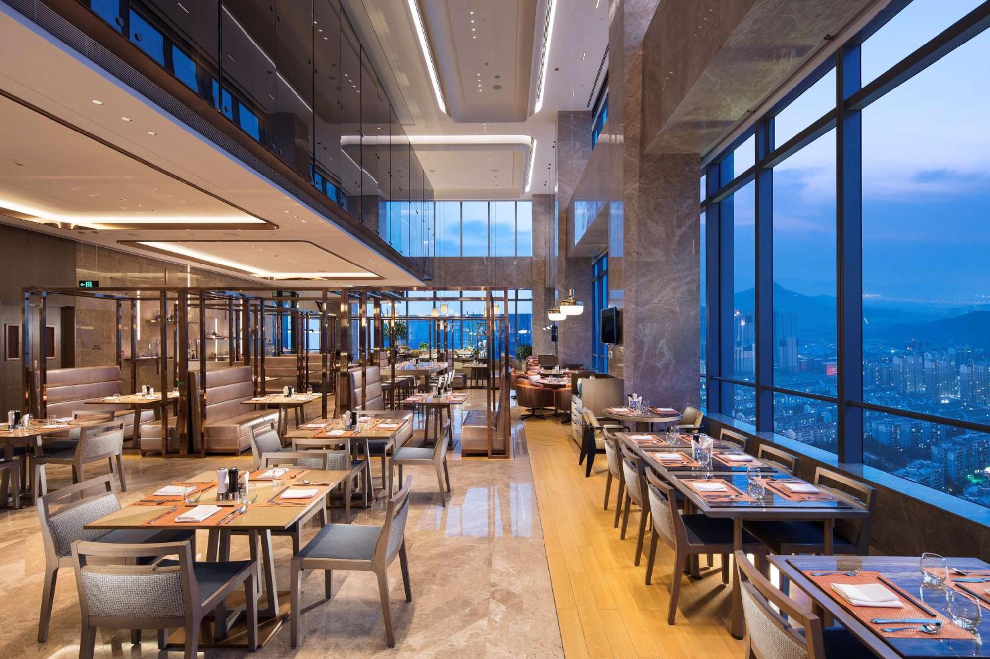 Hilton Jinan South Hotel & Residences Exterior photo